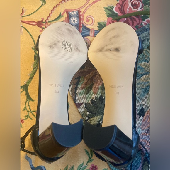 Black Patent Leather Party Shoes - Picture 3 of 3